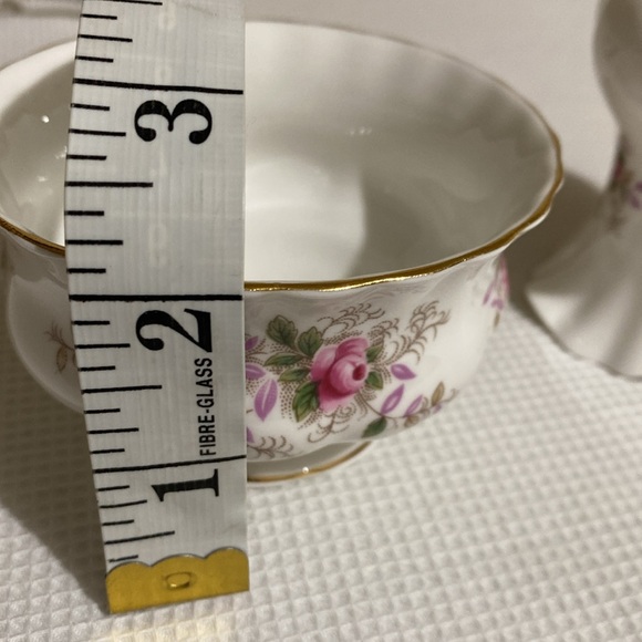 Royal Albert Lavender Rose Cream Jug & Sugar Bowl Set Bone China - Picture 10 of 12